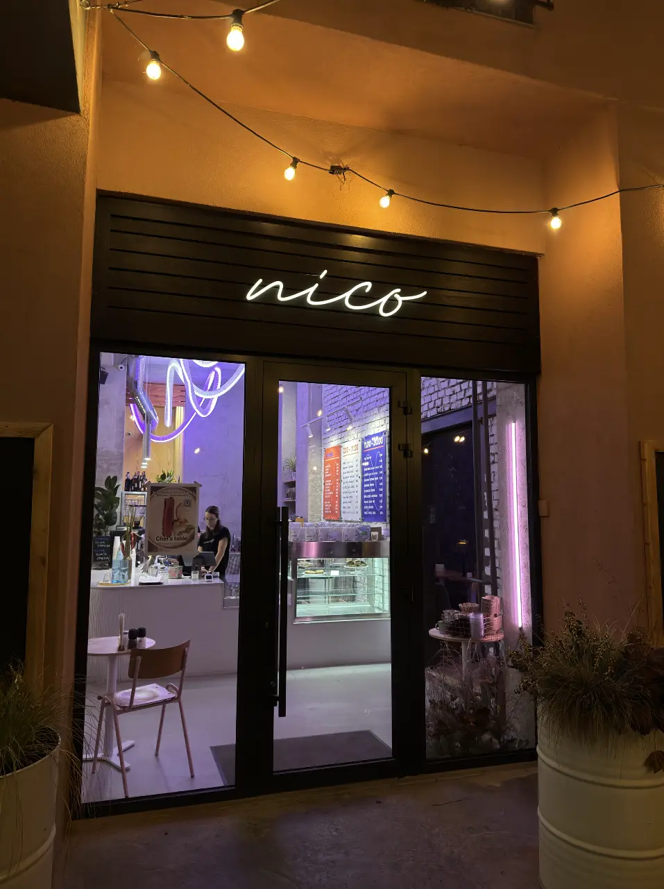 Neon Nico — Prešov — realizace Neonworld