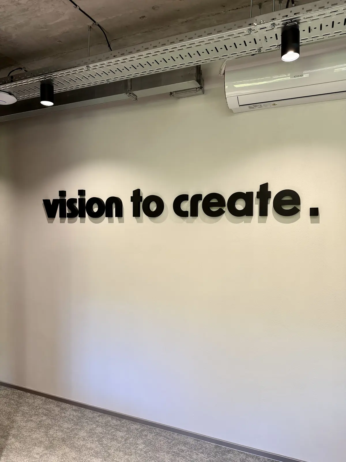 3D písmena vision to create — realizace Neonworld
